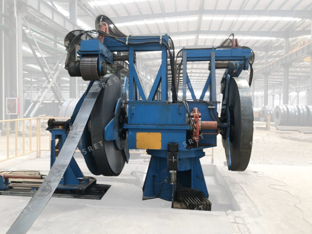 Double-drum rotatable uncoiler for an ERW tube mill line